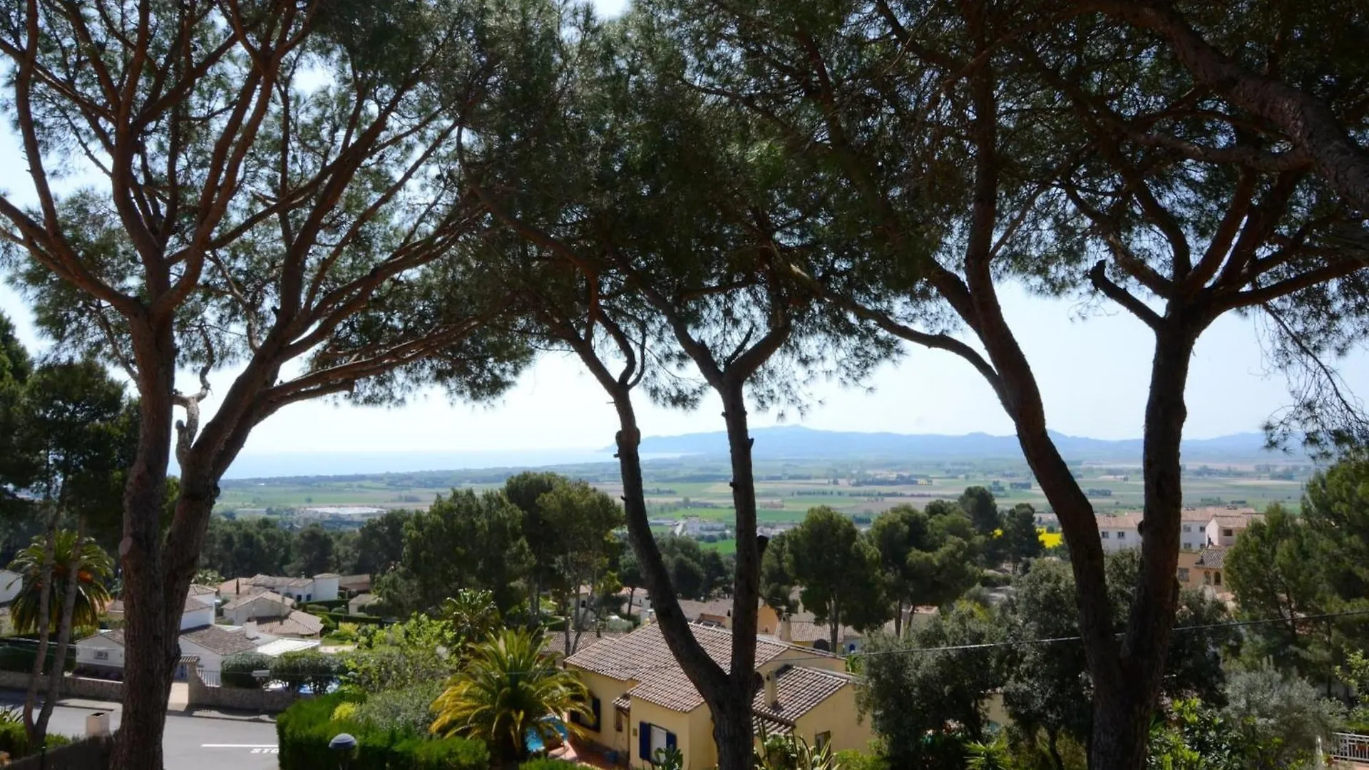Holiday home Passatge Berna, 2 Villa L'Estartit Spain